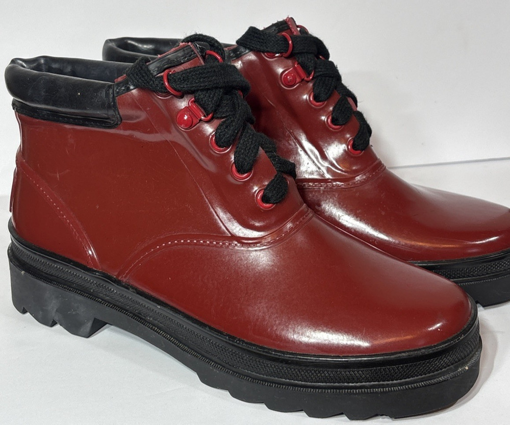 LIZ Claiborne Rubber Ankle Boots Waterproof For Snow Or Rain Lace Up Size 7 Red